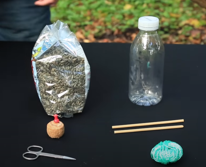 materials for DIY bird feeder