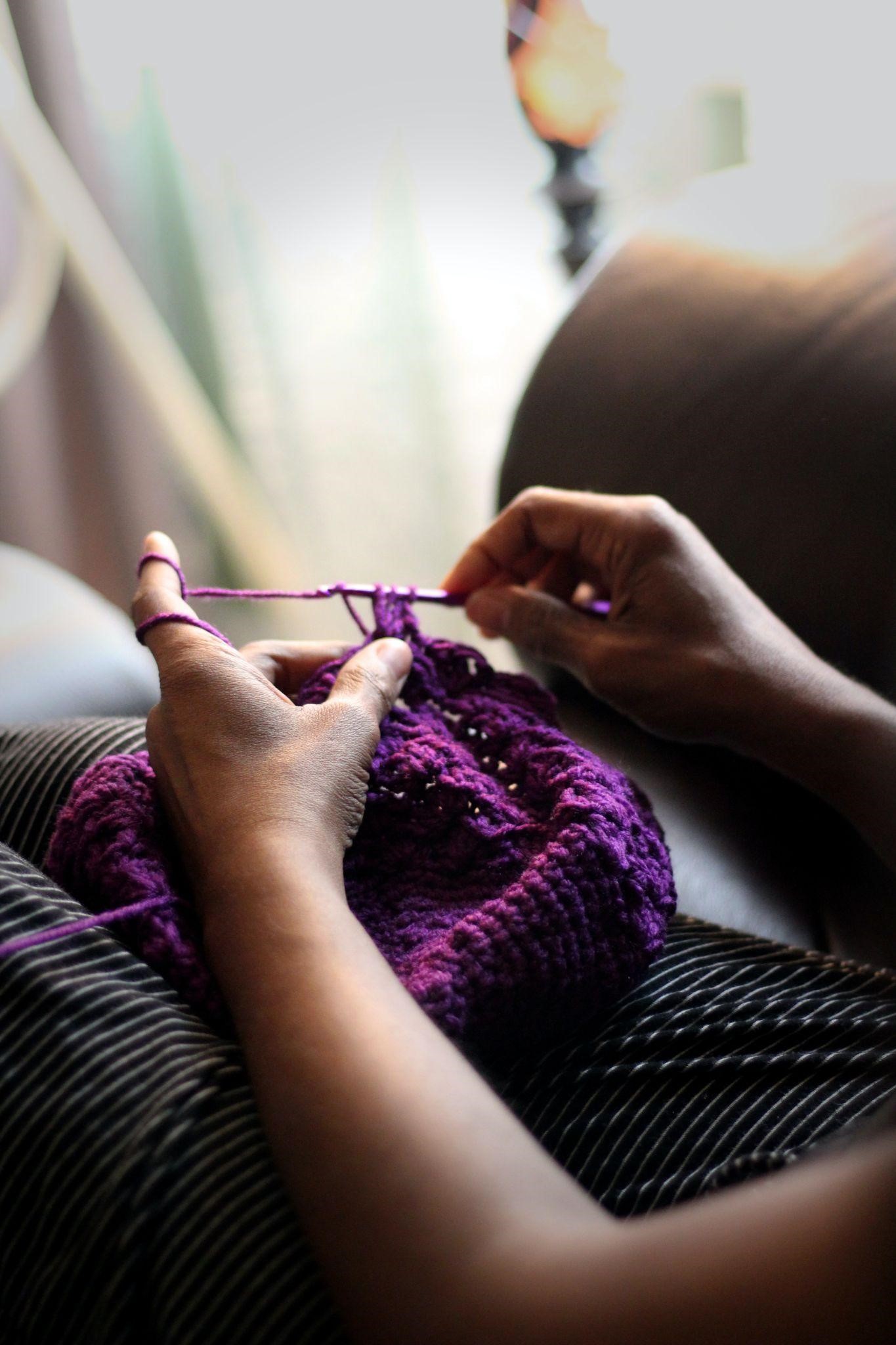 12+ Which Is Easier Crochet Or Knitting Knitting vs Crocheting, What's the Difference? - Ignite Studio at HEPL